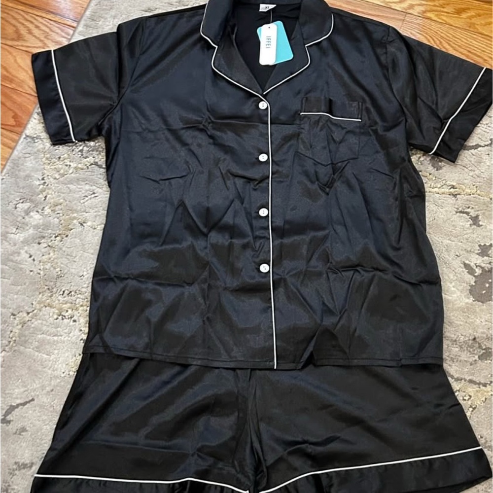 Black Satin Women's Pajama Set - Picture 3 of 5
